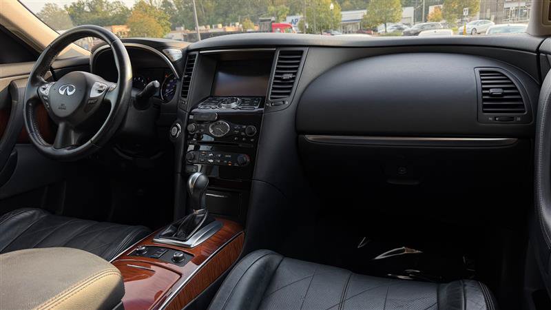 Used 2014 INFINITI QX70 2WD w/ Premium Package image 37
