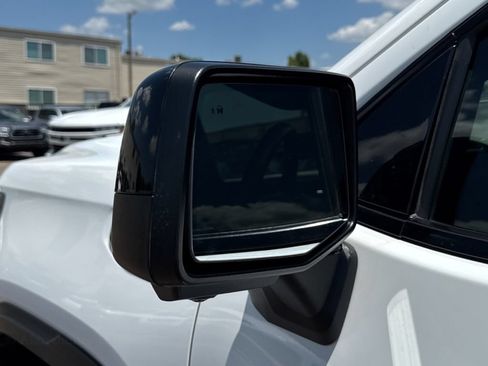 Used 2023 GMC Sierra 1500 AT4X AWD/4WD image 45