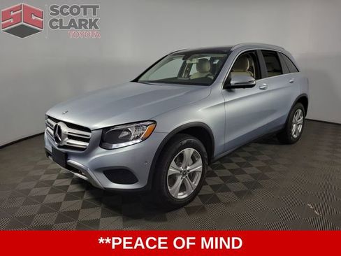 Used 2018 Mercedes-Benz GLC 300 4MATIC image 3