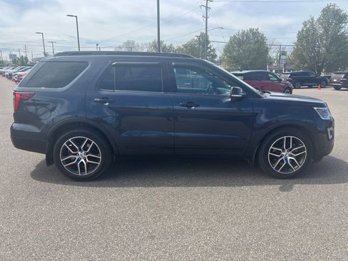 Used 2017 Ford Explorer Sport AWD/4WD image 5
