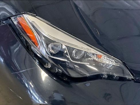 Used 2018 Toyota Corolla SE FWD image 25