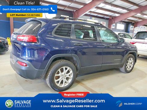 Used 2016 Jeep Cherokee Sport w/ Cold Weather Group AWD/4WD image 4