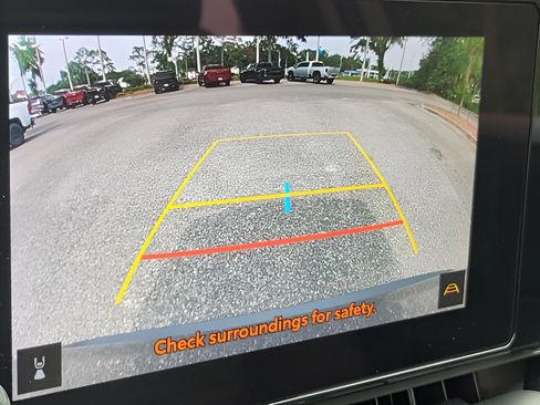 Used 2023 Toyota RAV4 XLE Premium image 42