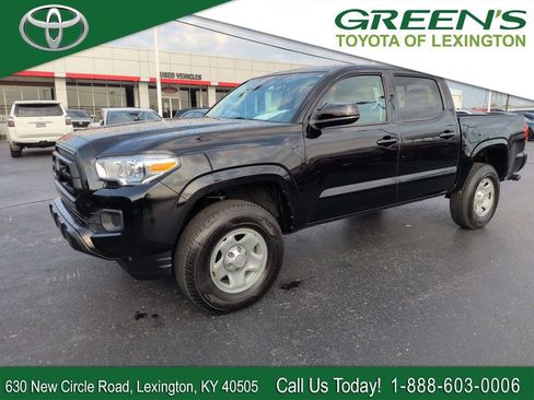 Used 2023 Toyota Tacoma SR AWD/4WD image 1