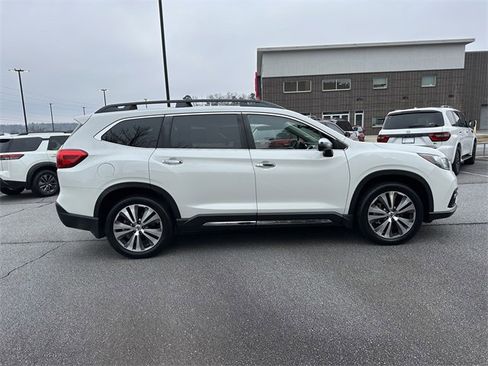 Used 2019 Subaru Ascent Touring w/ Popular Package #2A image 9