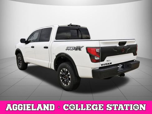 Used 2023 Nissan Titan PRO-4X image 5