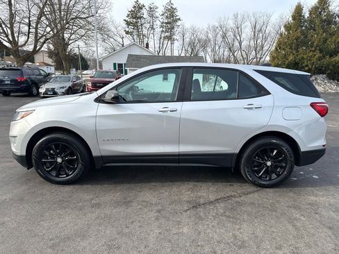 Used 2021 Chevrolet Equinox LS image 6