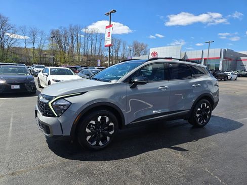 Used 2023 Kia Sportage X-Line w/ X-Line Premium Package AWD/4WD image 3