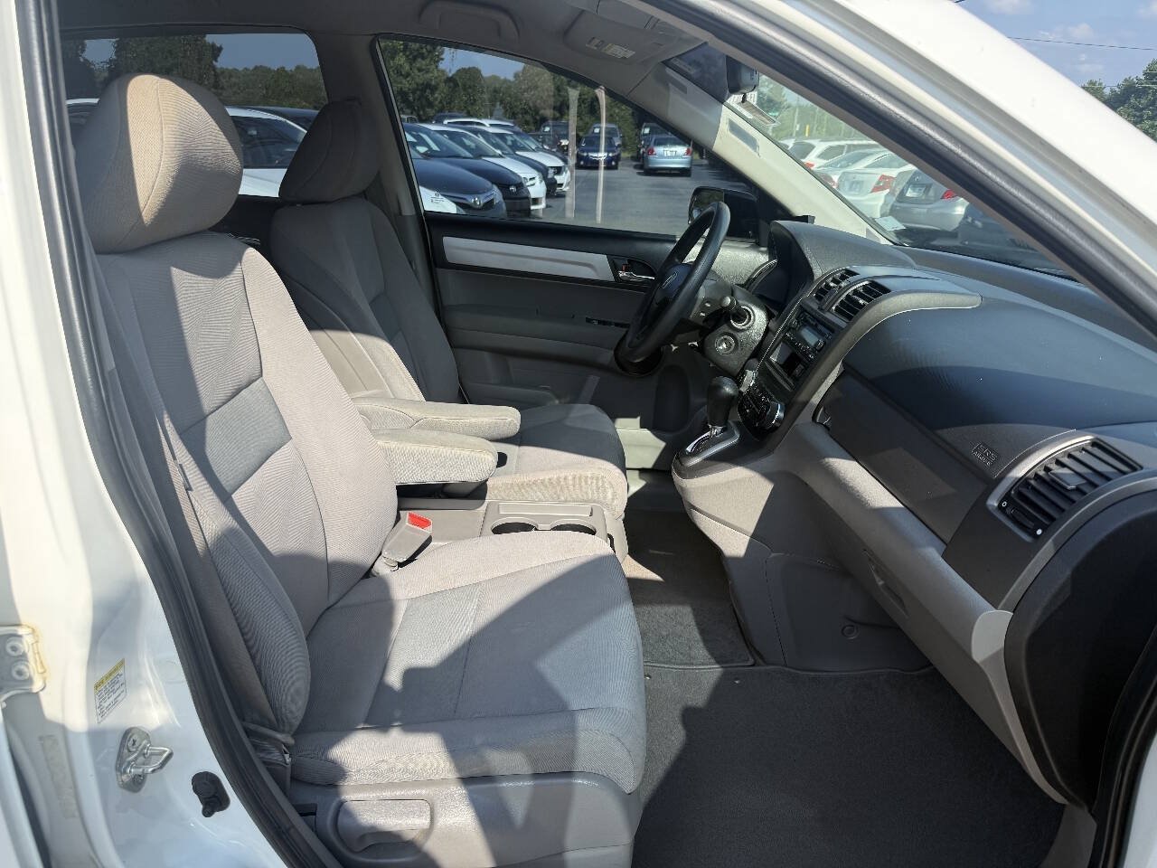 Used 2011 Honda CR-V LX image 13