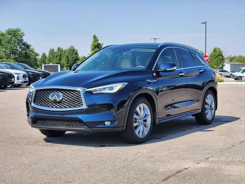 Used 2021 INFINITI QX50 Luxe w/ Cargo Package AWD/4WD image 4