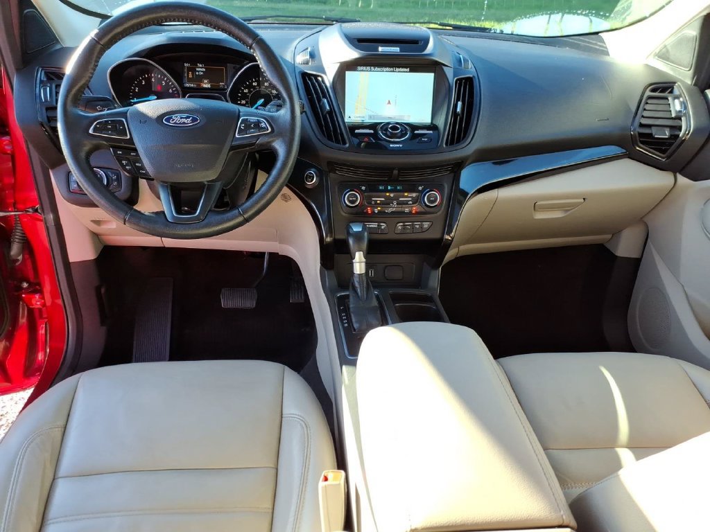 Used 2018 Ford Escape Titanium AWD/4WD image 13
