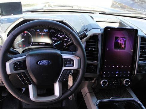 Used 2019 Ford F250 Lariat w/ Chrome Package AWD/4WD image 37