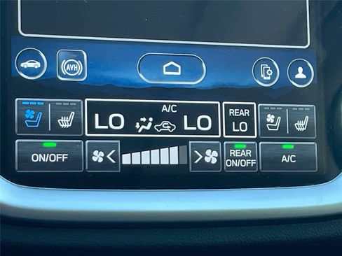 Used 2023 Subaru Ascent Touring AWD/4WD image 25