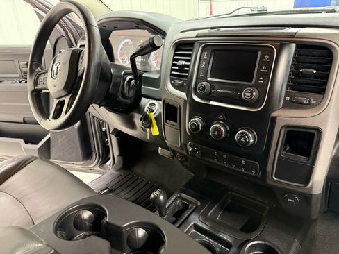 Used 2015 RAM 2500 Tradesman w/ Chrome Appearance Group image 20