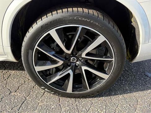 Used 2023 Volvo XC90 B6 Plus w/ Protection Package Premier image 13