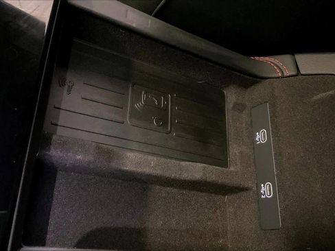 Used 2024 Audi RS 7 Performance w/ Black Optic Package image 35