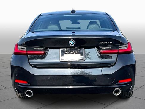 Used 2024 BMW 330e w/ Convenience Package image 5