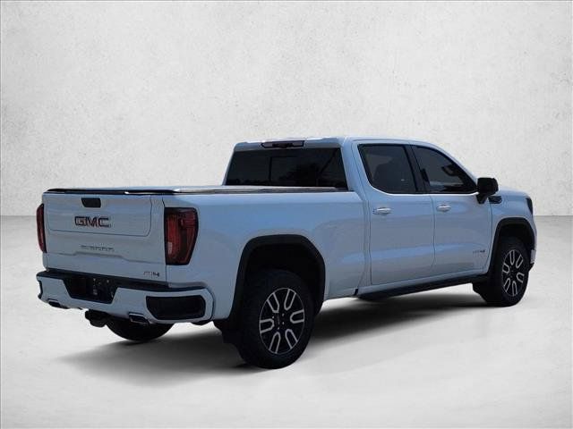 Used 2025 GMC Sierra 1500 AT4 w/ Technology Package AWD/4WD image 8