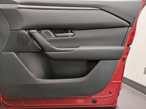 Used 2025 MAZDA CX-50 AWD 2.5 S w/ Cargo Package image 28