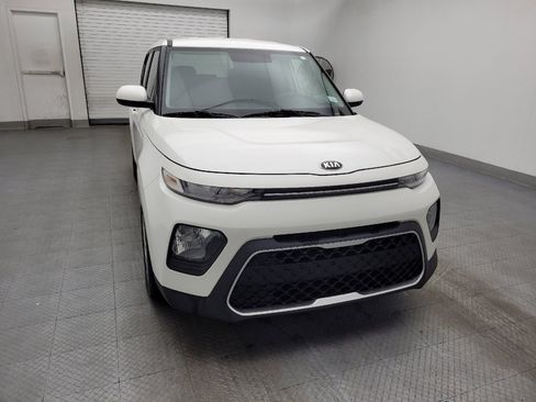 Used 2021 Kia Soul LX FWD image 14