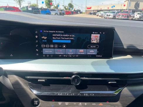 Used 2025 Nissan Murano SL AWD/4WD image 16