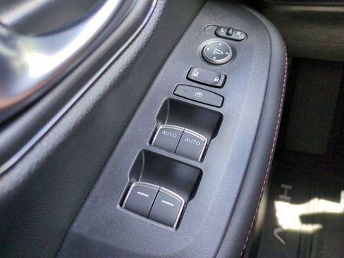 New 2026 Honda HR-V Sport image 21