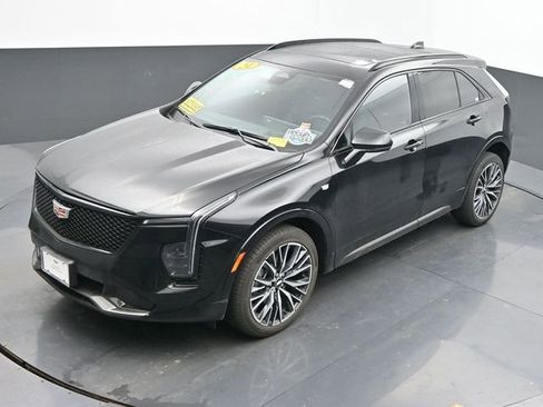 Used 2024 Cadillac XT4 Sport image 41