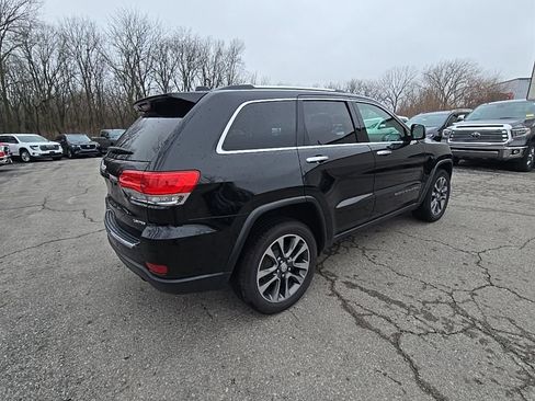 Used 2018 Jeep Grand Cherokee Limited image 7