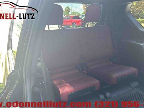 Used 2022 Lexus GX 460 Premium AWD/4WD image 14