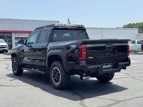 Used 2026 Toyota Tacoma TRD Off-Road AWD/4WD image 24