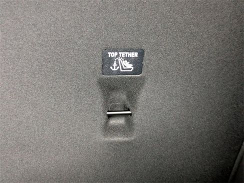 New 2026 Chevrolet Trax RS w/ Sunroof Package image 29