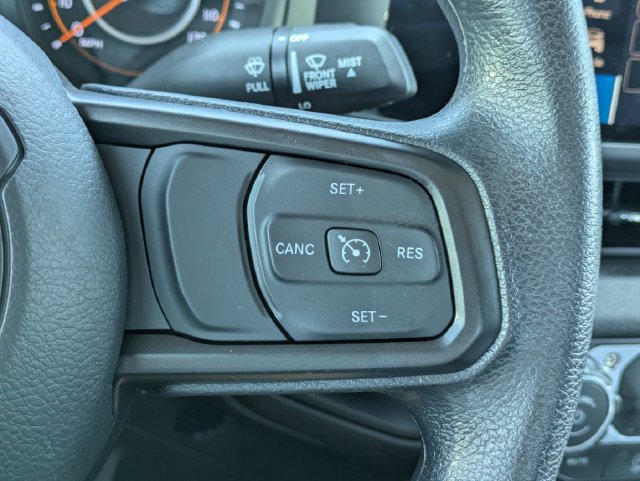 Used 2026 Jeep Gladiator Sport AWD/4WD image 18