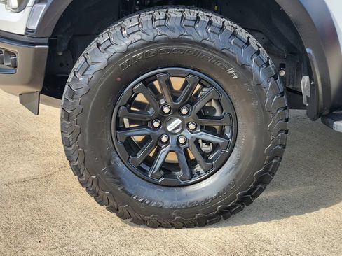 Used 2024 Ford F150 Raptor AWD/4WD image 10
