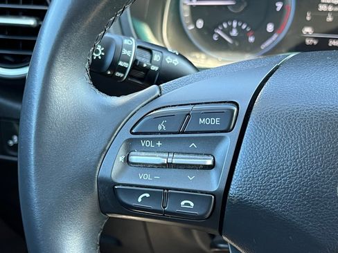 Used 2020 Hyundai Kona SEL Plus image 26