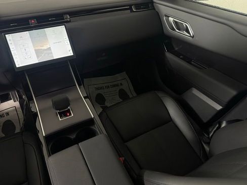 New 2026 Land Rover Range Rover Velar Dynamic SE image 26