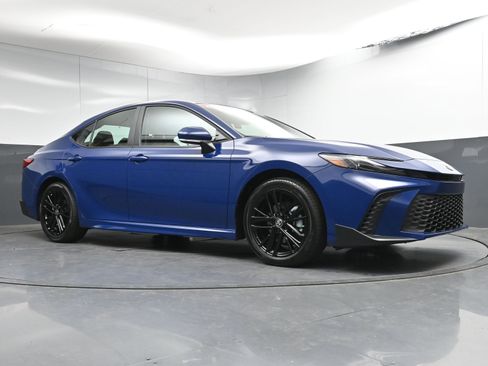 Certified 2025 Toyota Camry SE image 26