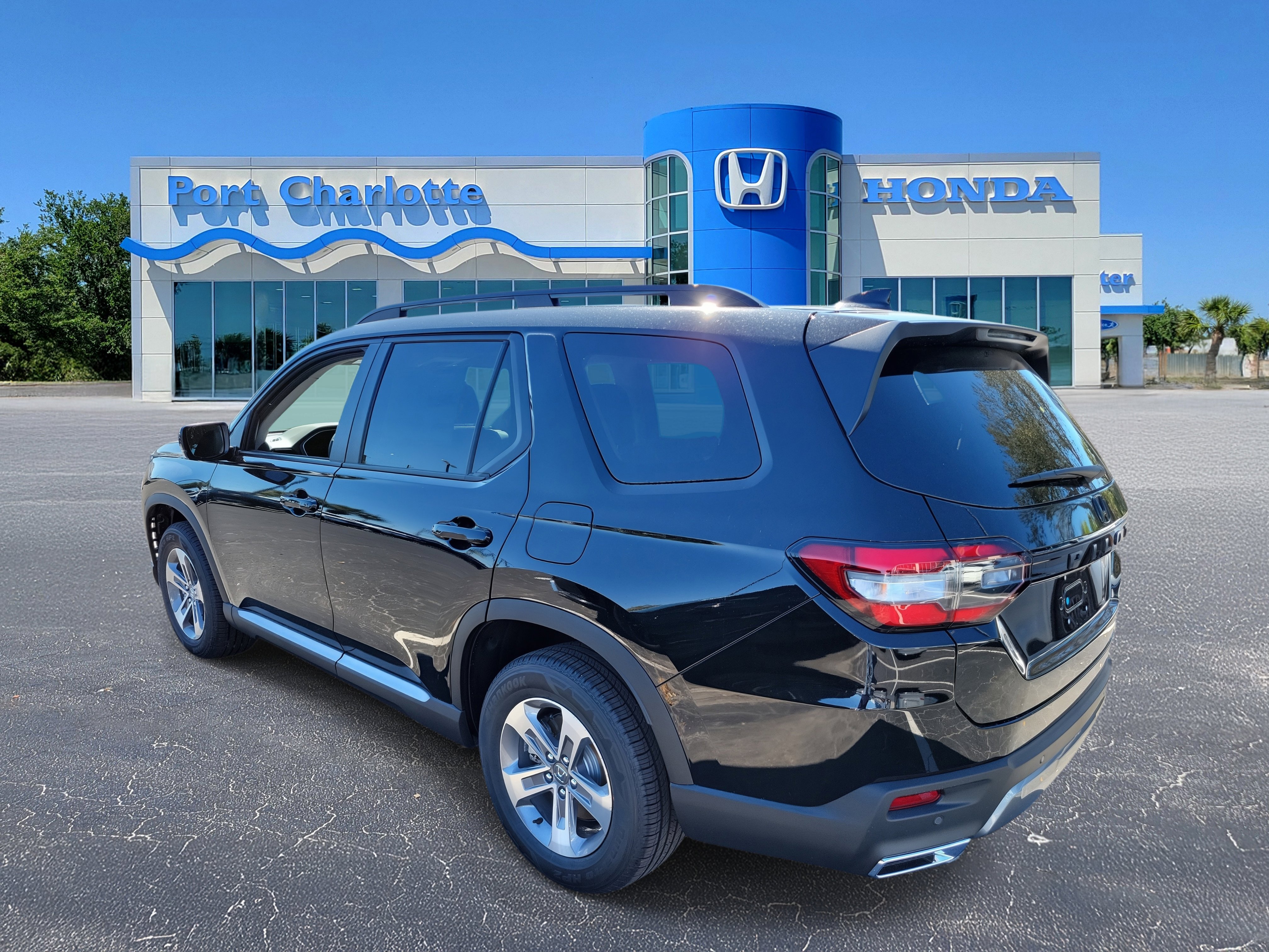 New 2026 Honda Pilot EX-L image 3
