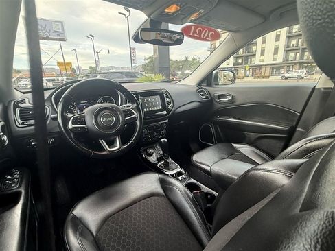 Used 2021 Jeep Compass Latitude AWD/4WD image 23