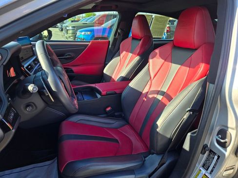 Used 2023 Lexus ES 350 F Sport w/ Accessory Package (Z2) image 17