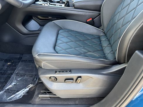 Certified 2025 Volkswagen Atlas Cross Sport SEL Premium R-Line image 18