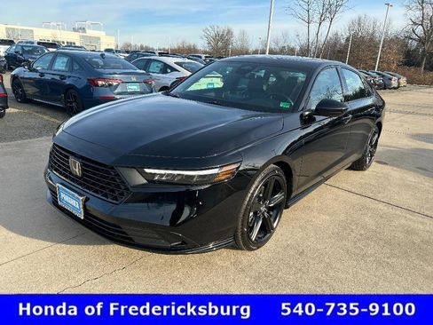 Certified 2025 Honda Accord Sport image 2