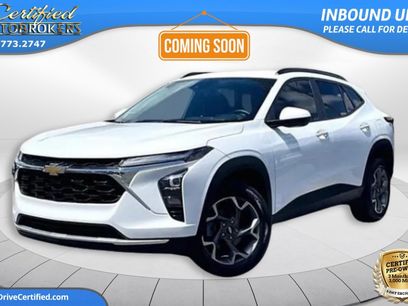 Used 2025 Chevrolet Trax LT