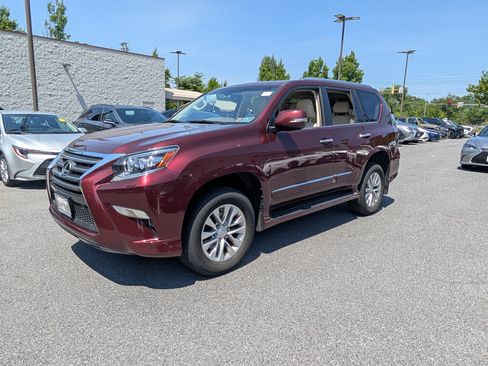 Used 2019 Lexus GX 460 Premium w/ Premium Package AWD/4WD image 7