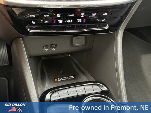 Used 2024 Buick Encore GX Avenir w/ Avenir Technology Package AWD/4WD image 11