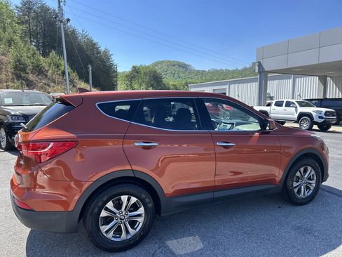 Used 2015 Hyundai Santa Fe Sport FWD image 8