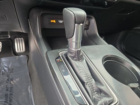 Used 2023 Honda Civic Sport image 14