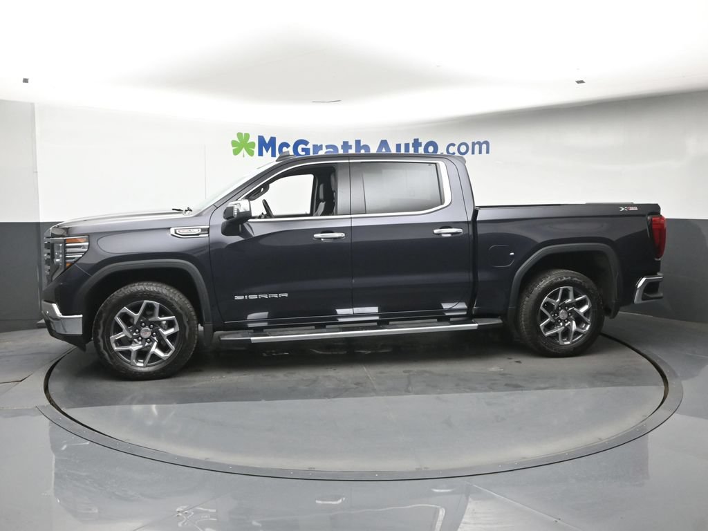 Used 2025 GMC Sierra 1500 SLT w/ SLT Premium Plus Package AWD/4WD image 23