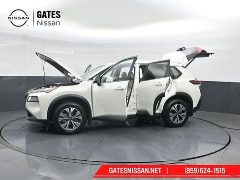 Used 2023 Nissan Rogue SV w/ SV Premium B Package image 49
