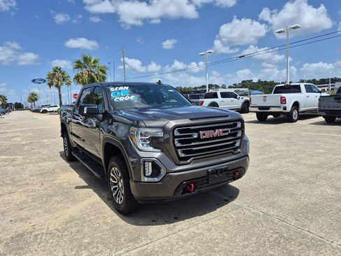 Used 2020 GMC Sierra 1500 AT4 w/ AT4 Premium Package AWD/4WD image 16