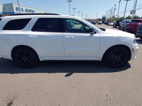 Used 2024 Dodge Durango GT RWD image 9